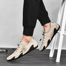 Lade das Bild in den Galerie-Viewer, Mode Männer bequemables Fahren Loafer Schuhe handgemachte Schuhe Leder
